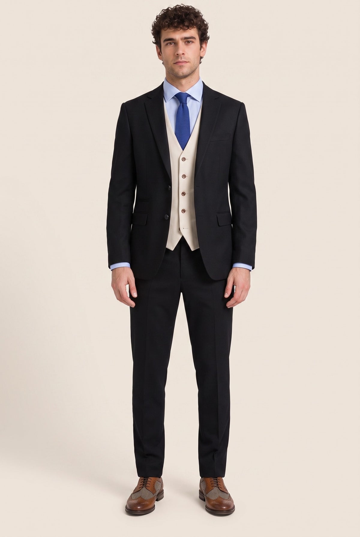 Look #1006 styled with Mayfair - Férfi 3 részes fekete öltöny krémszínű mellénnyel
