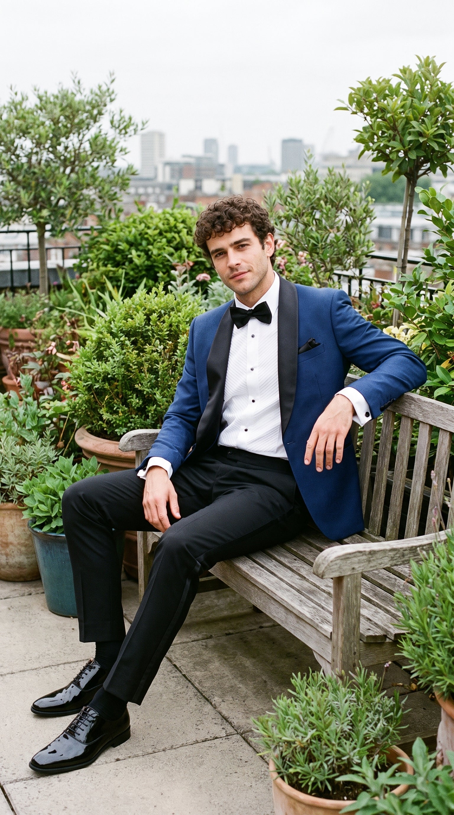 Look #800 styled with Aspen - Férfi kék kétrészes sálgalléros szmokingöltöny