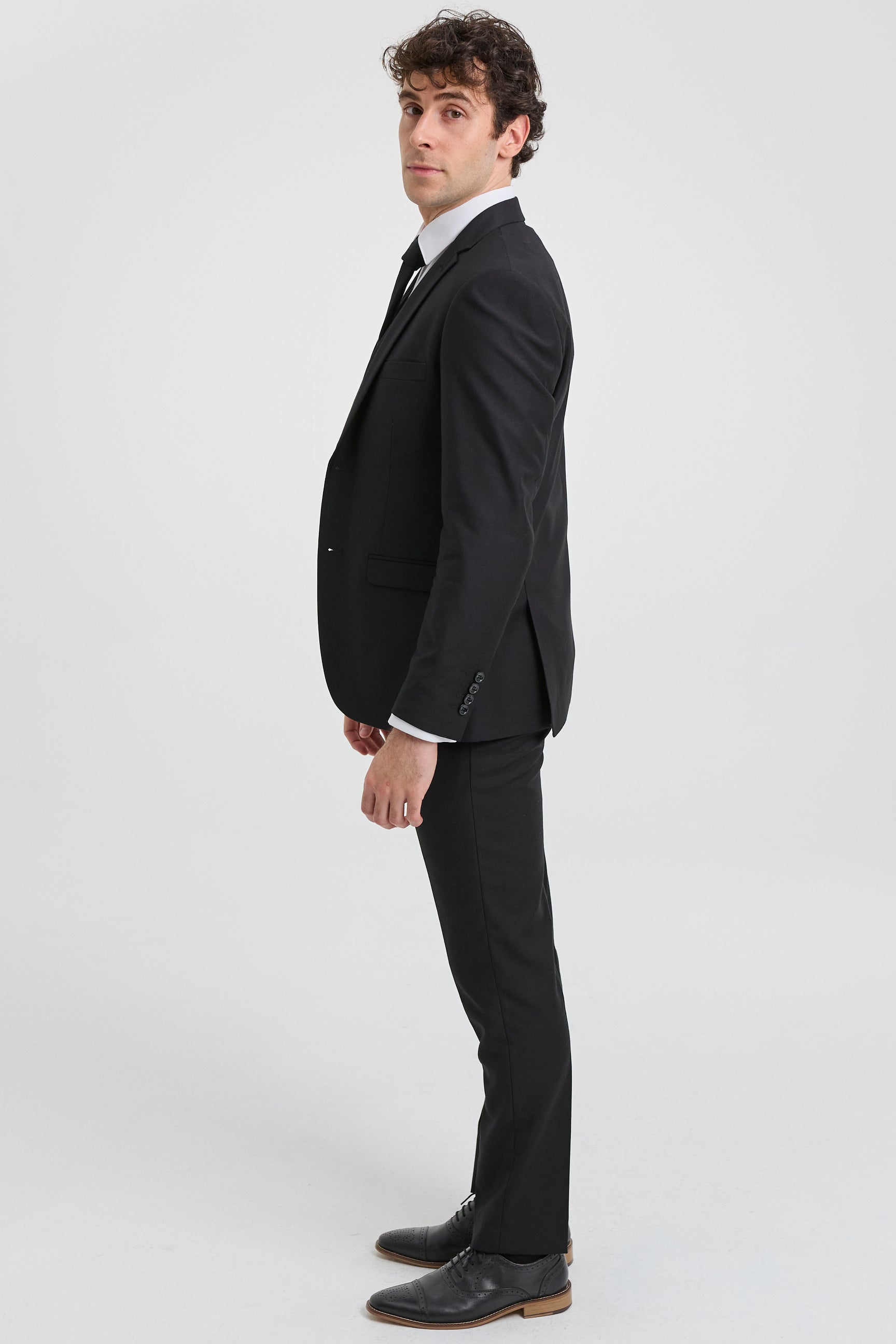 Paul Andrew Parker - Férfi 3 részes fekete, szabott szabású, komplett öltöny, klasszikus ajtóra való, gyászoló temetés