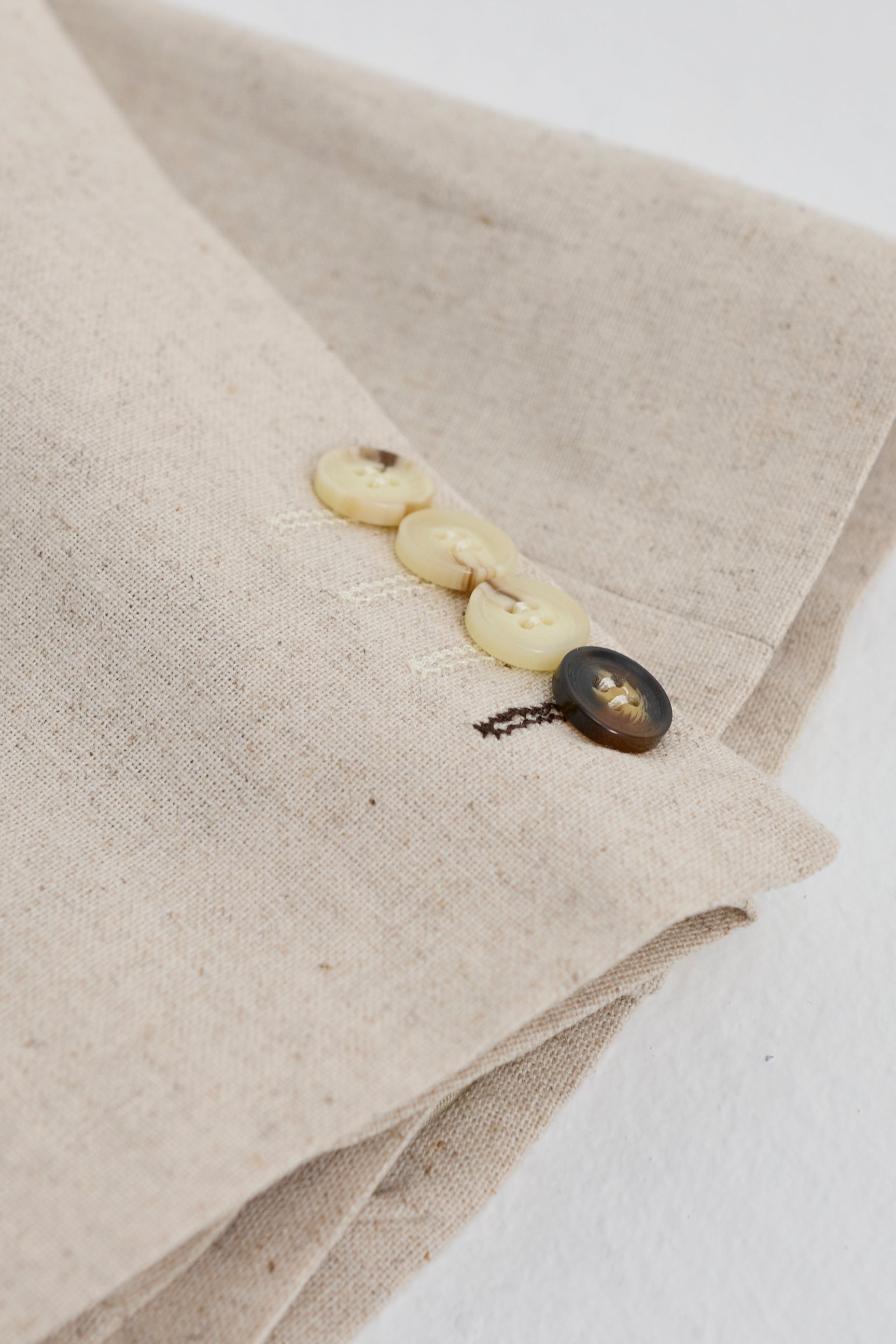 TP-21 Férfi Bézs Háromrészes Lenvászon Nyári Esküvői Öltöny