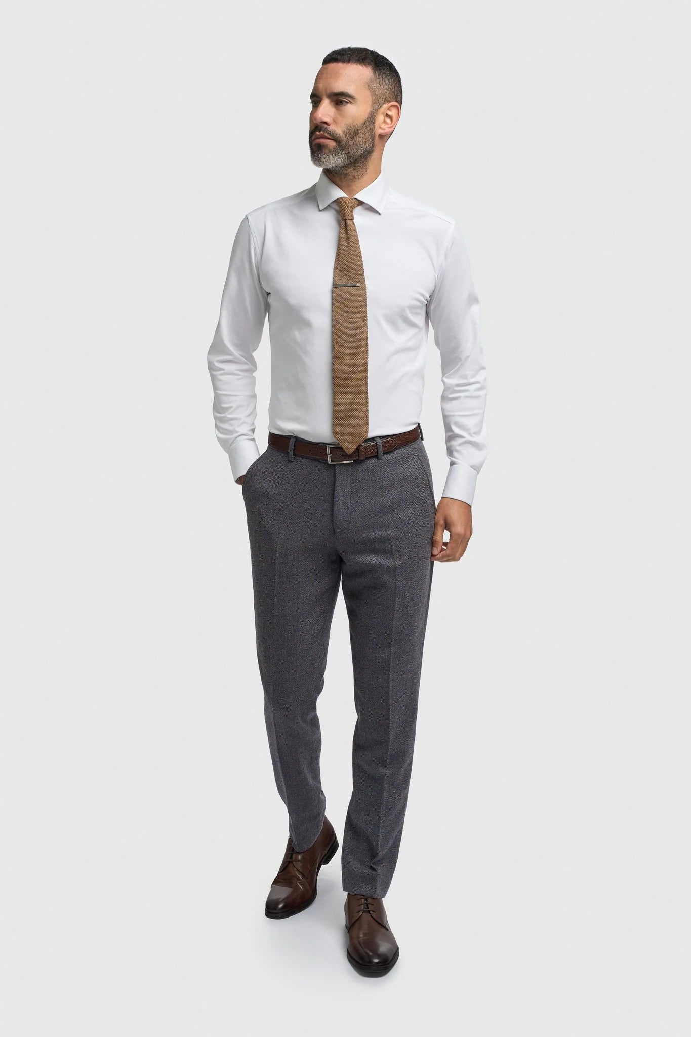 Thomas - Férfi sötétkék, háromrészes gyapjúkeverék tweed öltöny