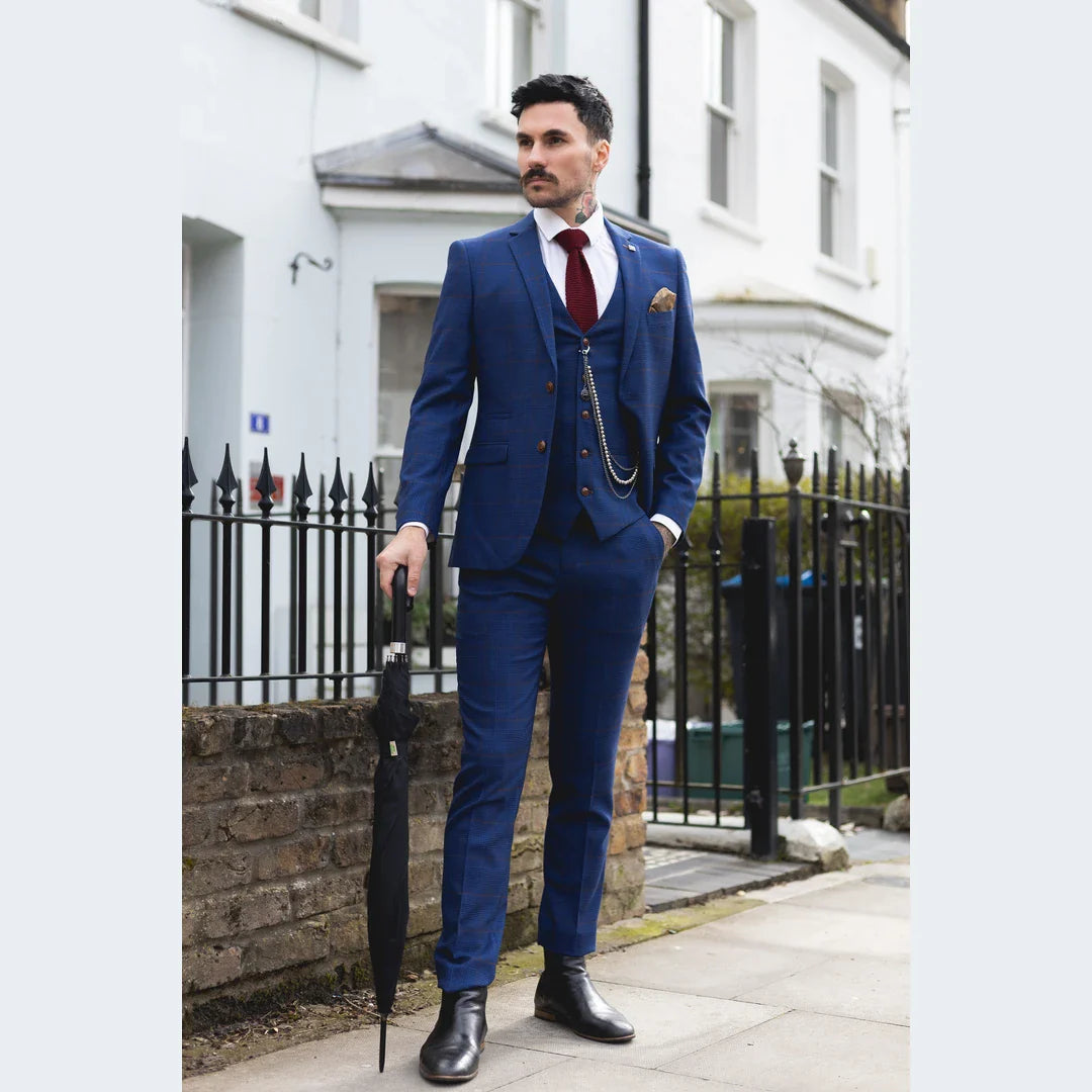 Férfi kék-barna kockás, háromrészes öltöny, szabott szabású, esküvői szalagavató versenyek, walesi herceg