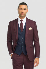 Termék címe Férfi égkék kockás, szabott öltöny kontrasztos sötétkék nadrággal