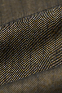 Férfi olívazöld, háromrészes halszálkás tweed öltöny