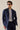 Férfi sötétkék elegáns lezser kétrészes öltöny szafari stílusú állványgallérral, rugalmas szett