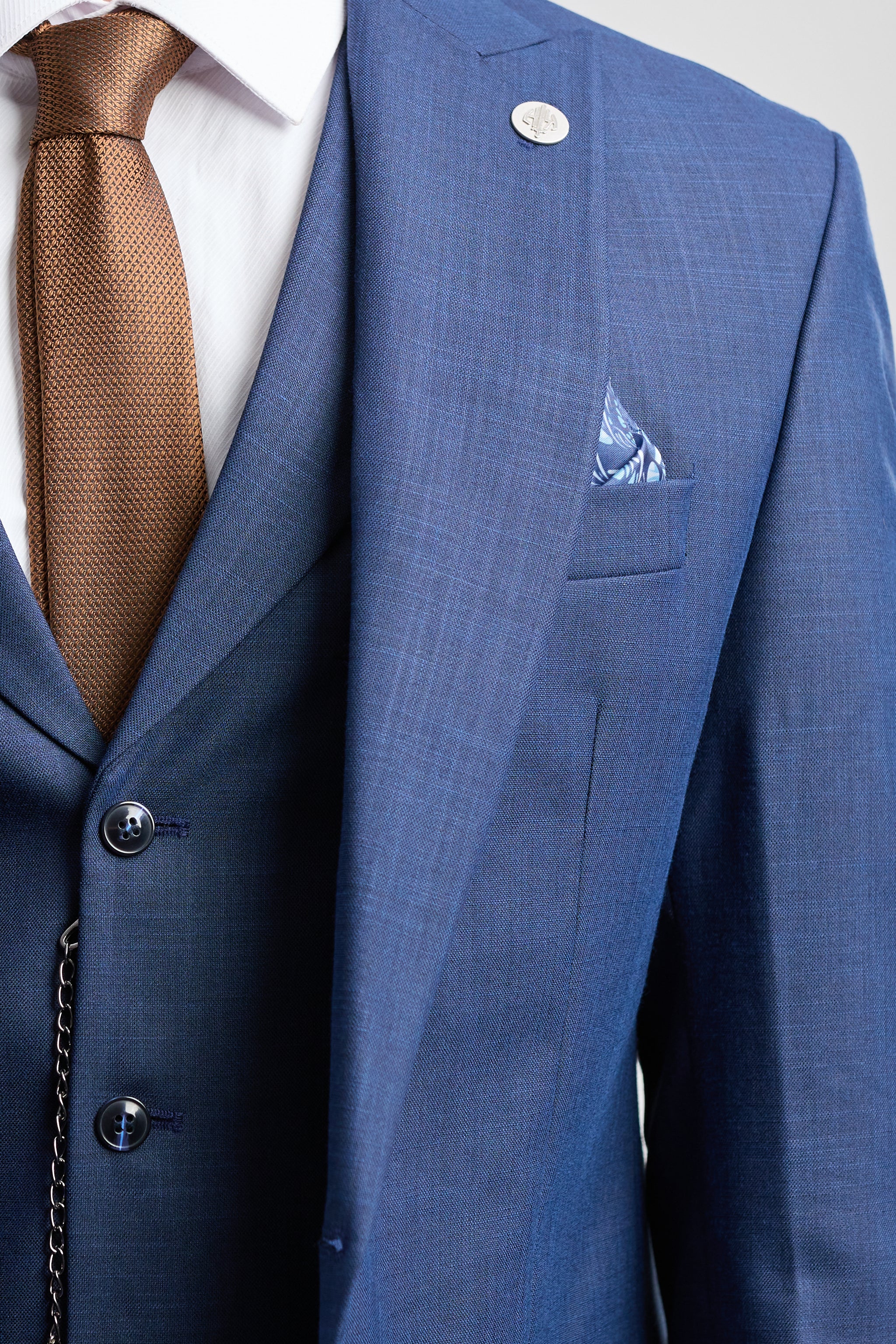 James férfi 3 részes sötétkék, szabott szabású öltöny