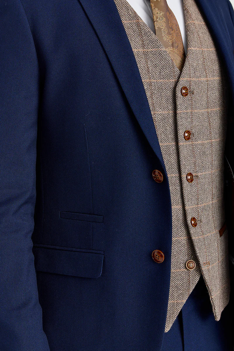Mayfair sötétkék texturált öltöny Harris barna tweed mellénnyel kontrasztos mintával