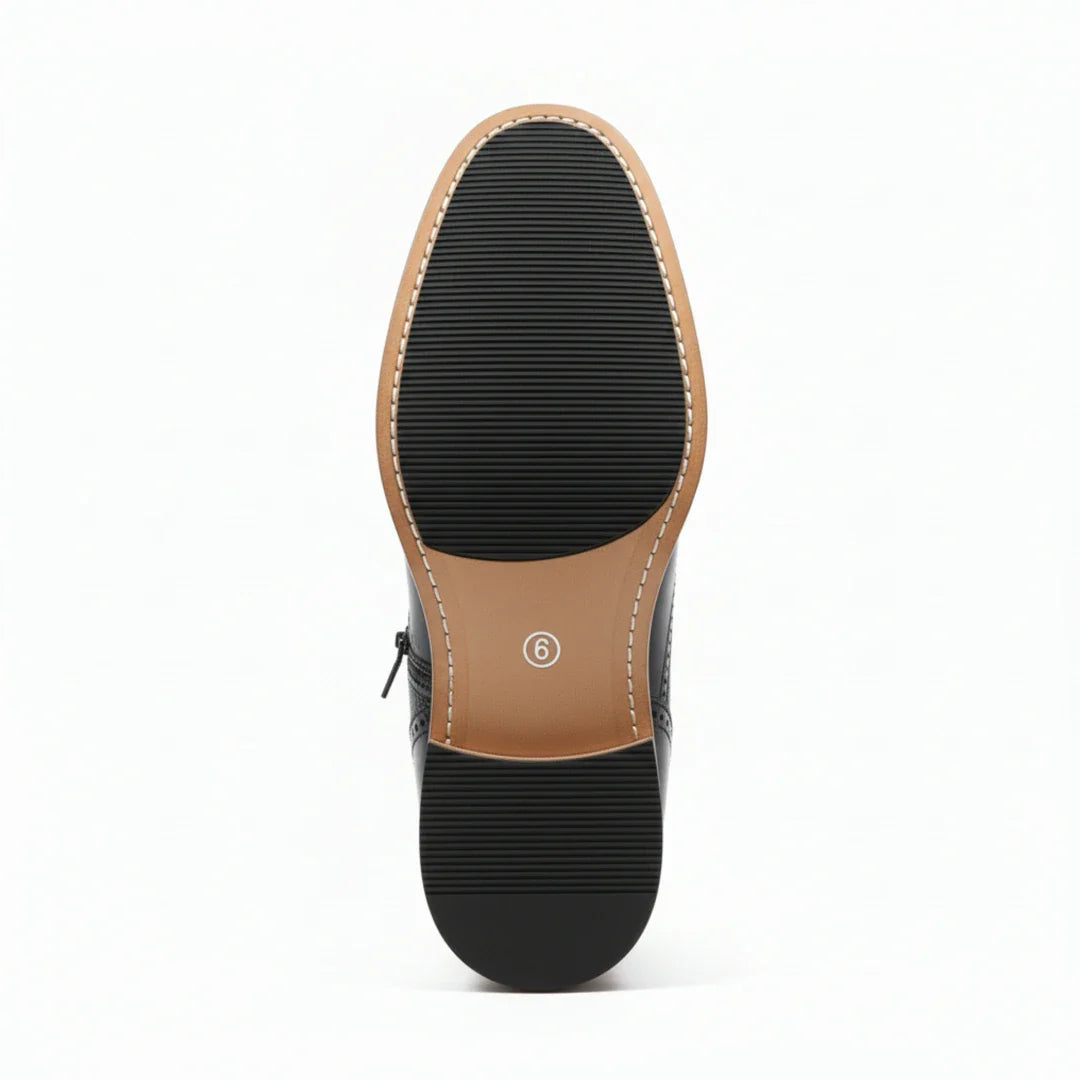 Férfi szárnyas, brogue bokacsizma